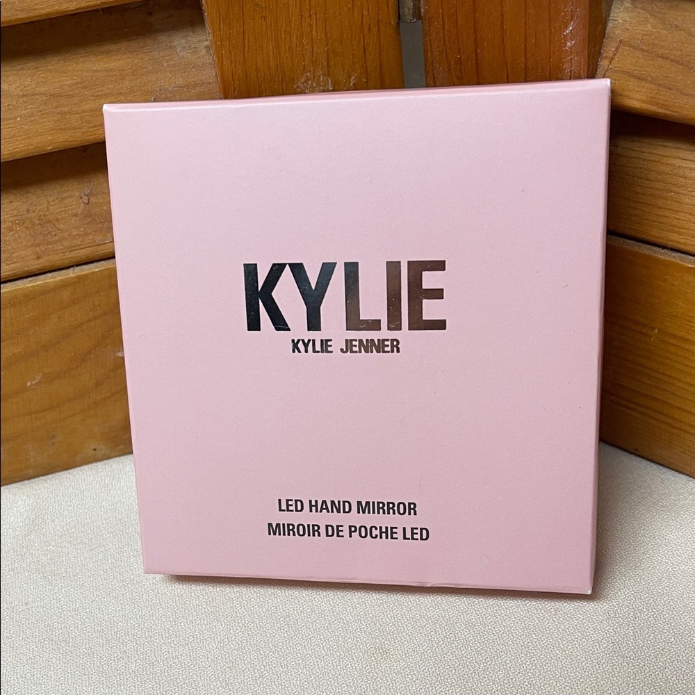 Kylie Cosmetics Pink LED Hand Mirror